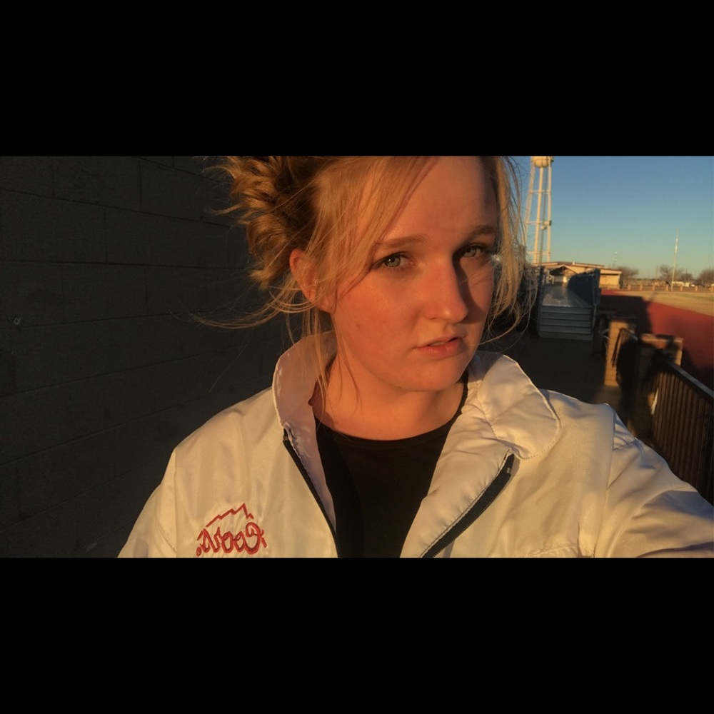 Meet your Posher, Bayley